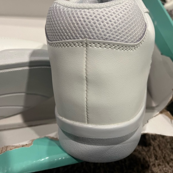 Apex Men's Active Walker G7200M  Biomechanical White size 13 x-wide NEW - Picture 2 of 6